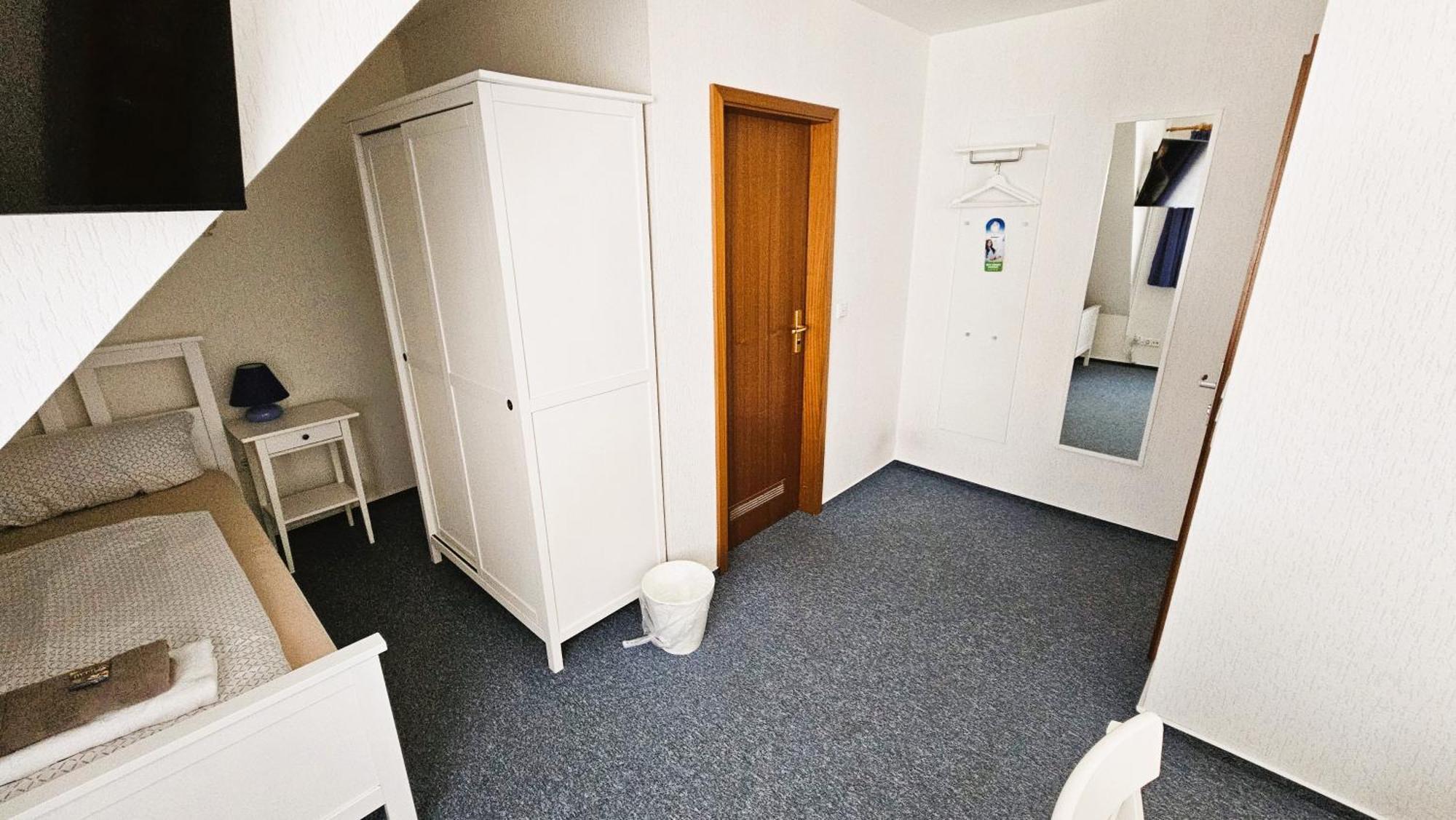 Hotel Dorfkrug Buesum Kültér fotó