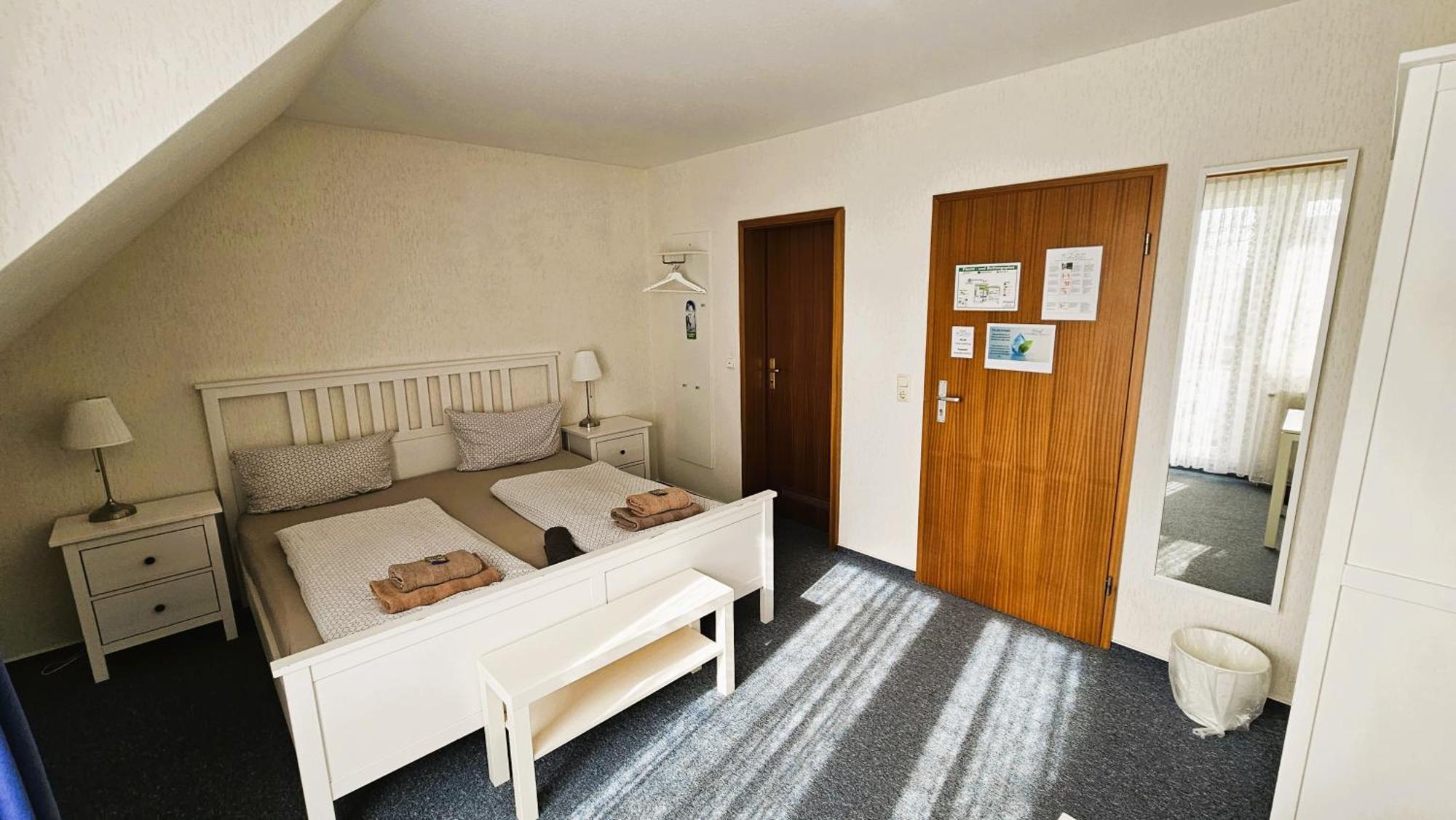 Hotel Dorfkrug Buesum Szoba fotó