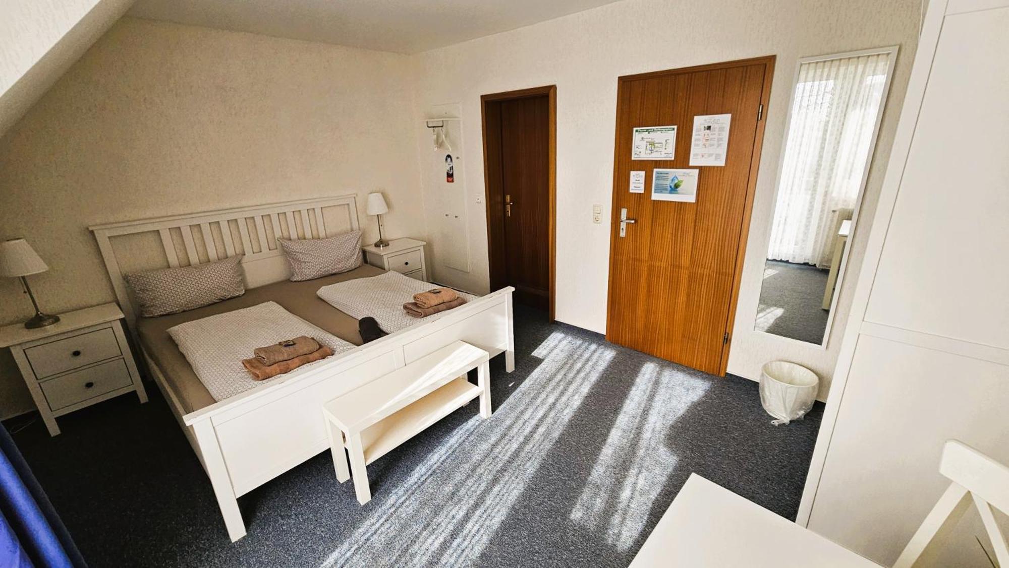 Hotel Dorfkrug Buesum Szoba fotó