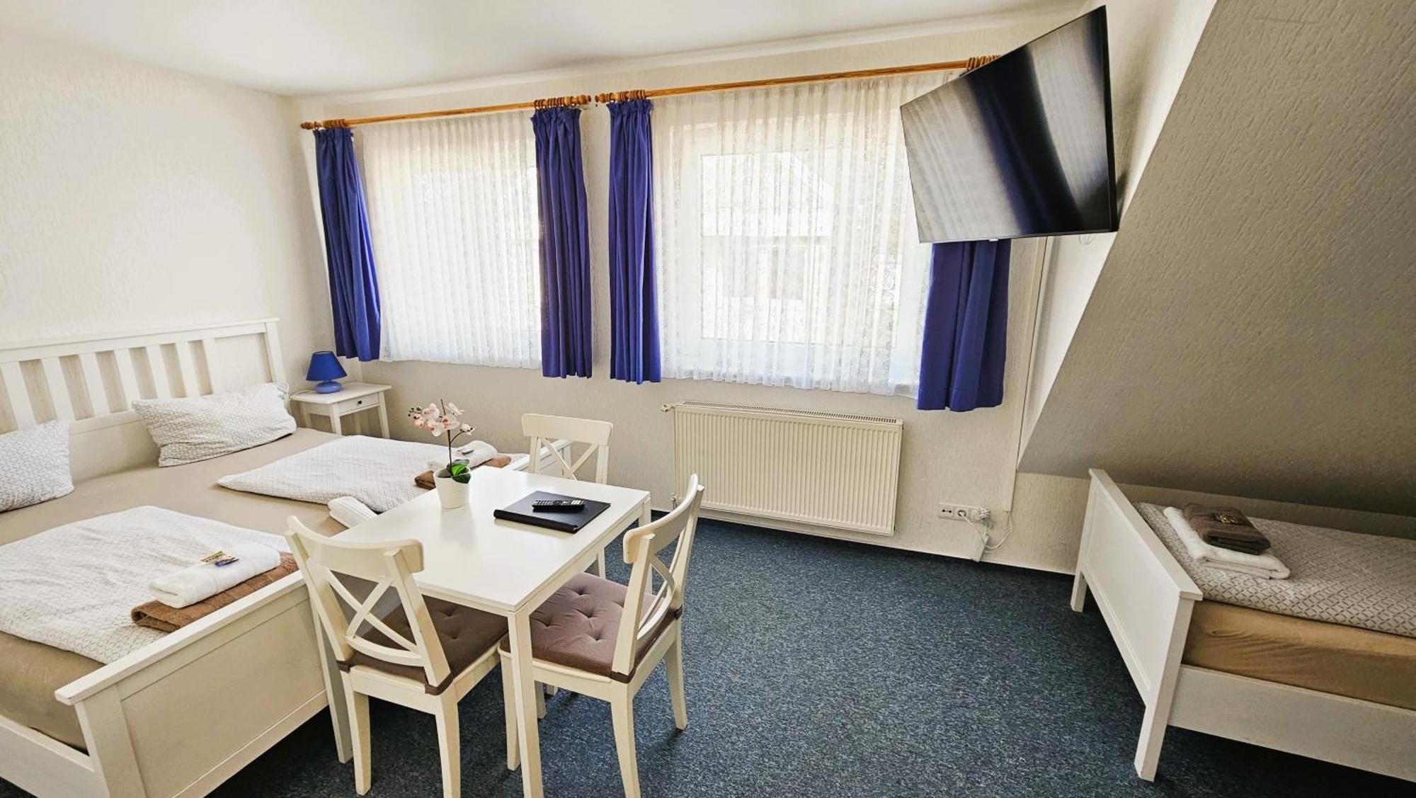 Hotel Dorfkrug Buesum Kültér fotó