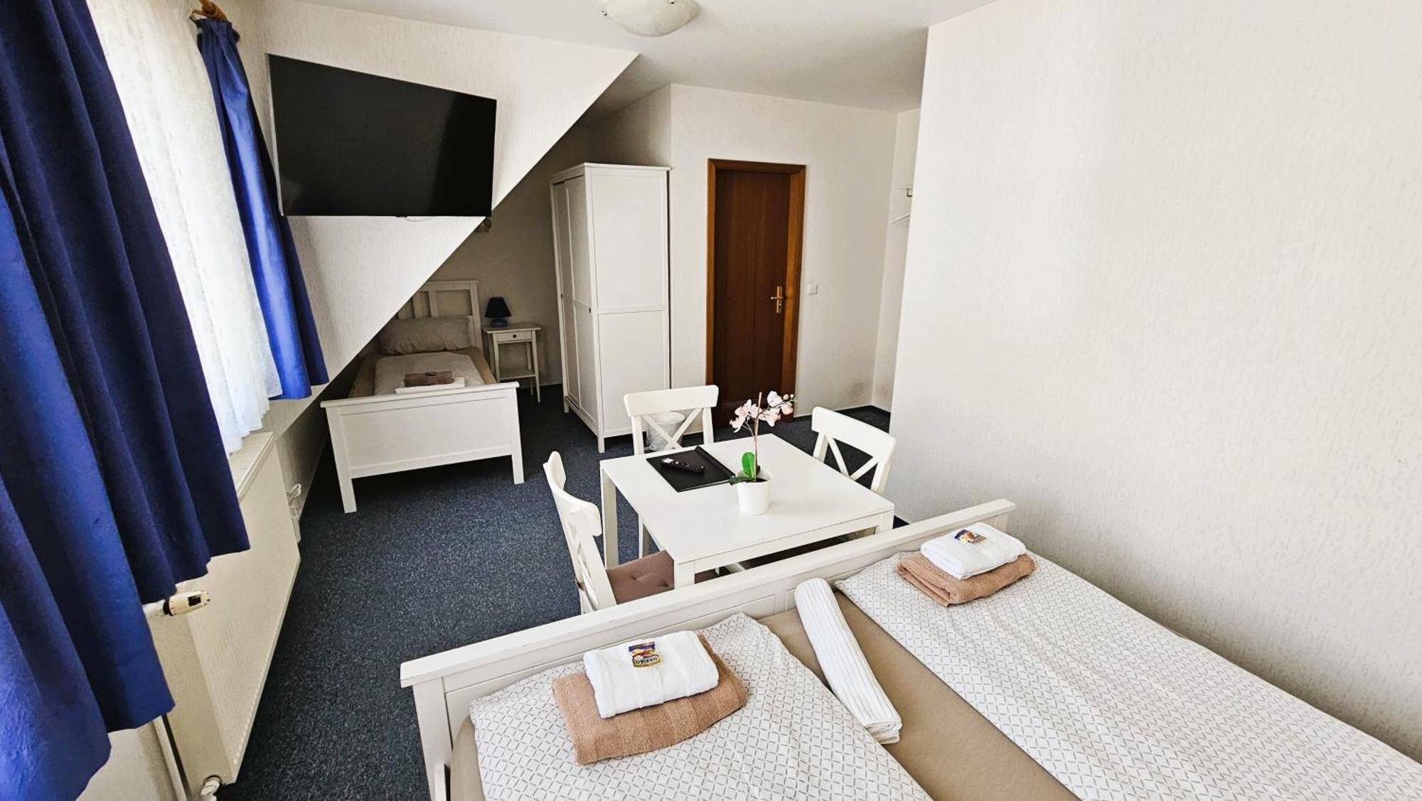 Hotel Dorfkrug Buesum Kültér fotó